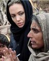 Angelina en la India.jpg