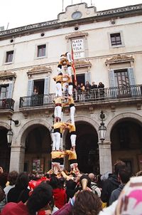 Els bordegassos, davant de l'Ajuntament de Vilanova.jpg